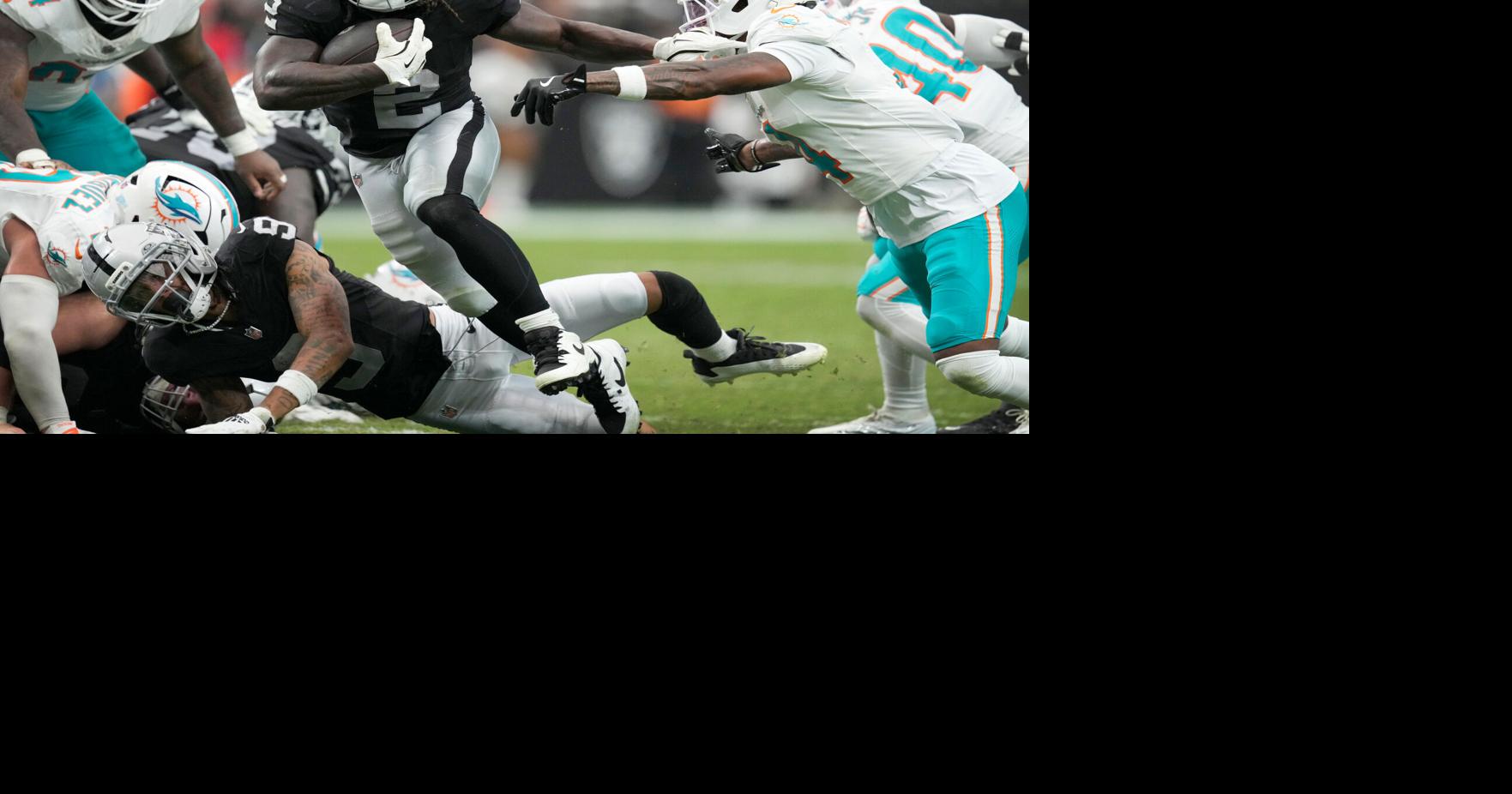 Raiders' Ashton Jeanty puts tough rookie year behind him with big debut in year 2
