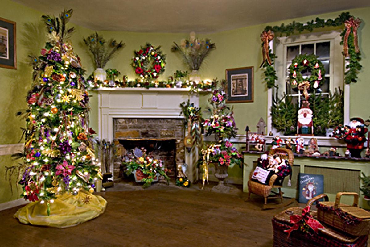 historic poole forge hosts christmas at the ironmaster 39 s penn state christmas decorations