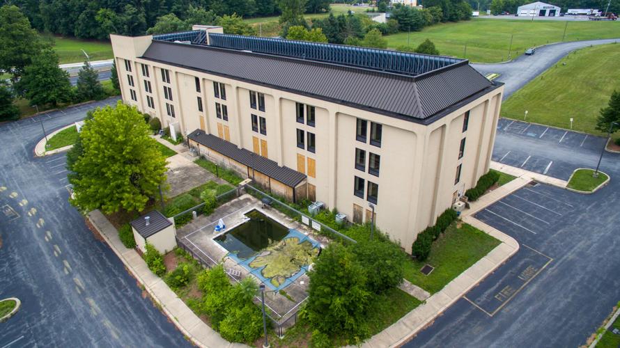 Rapho Hampton Inn