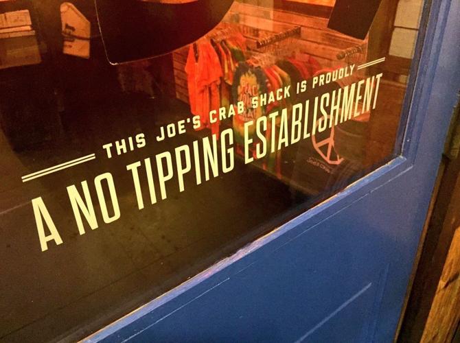 Joe's Crab Shack tests notipping policy at 18 of its restaurants