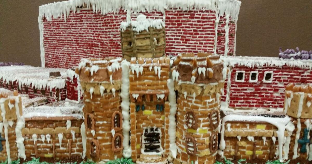 Gingerbread Man Inmate Gingerbread jail on display at Lancaster County Prison | Local News ...