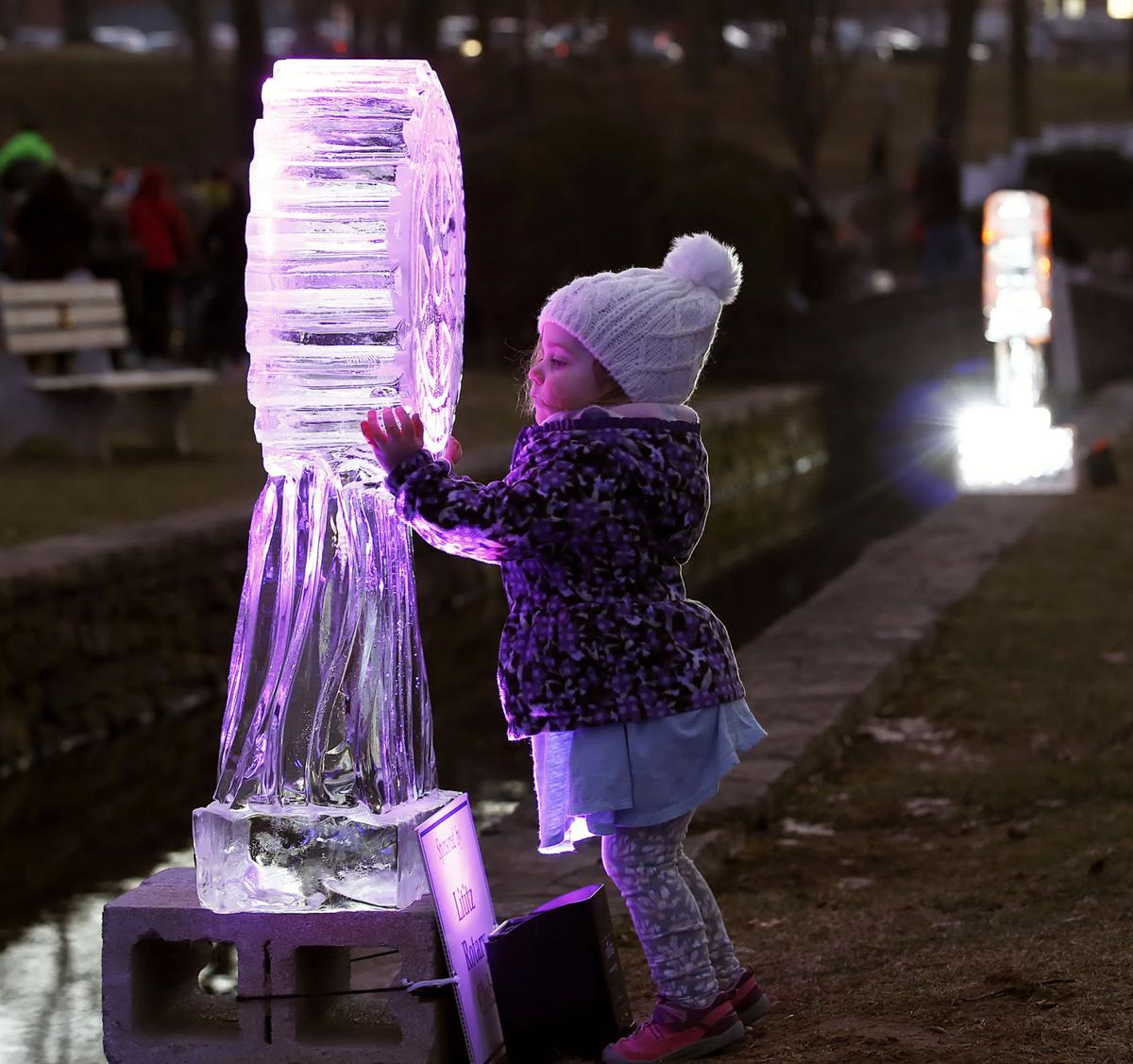 Crowds admire over 40 ice sculptures during first night of Lititz Fire