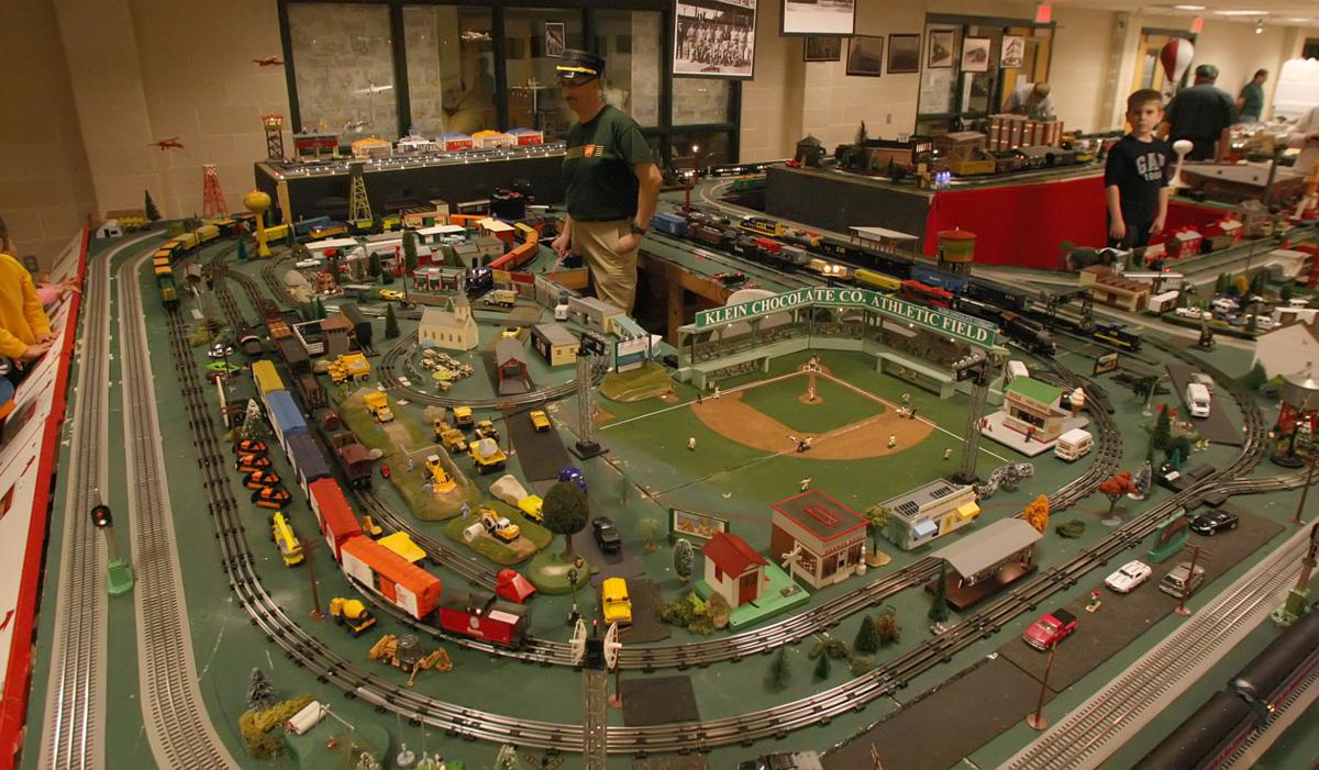 These 5 model train displays in Lancaster County stay open after the