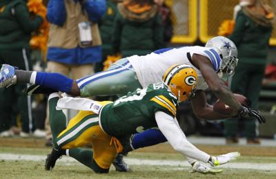 Explanation Reaction To The Reversal Of Dez Bryant S Catch Sports Lancasteronline Com