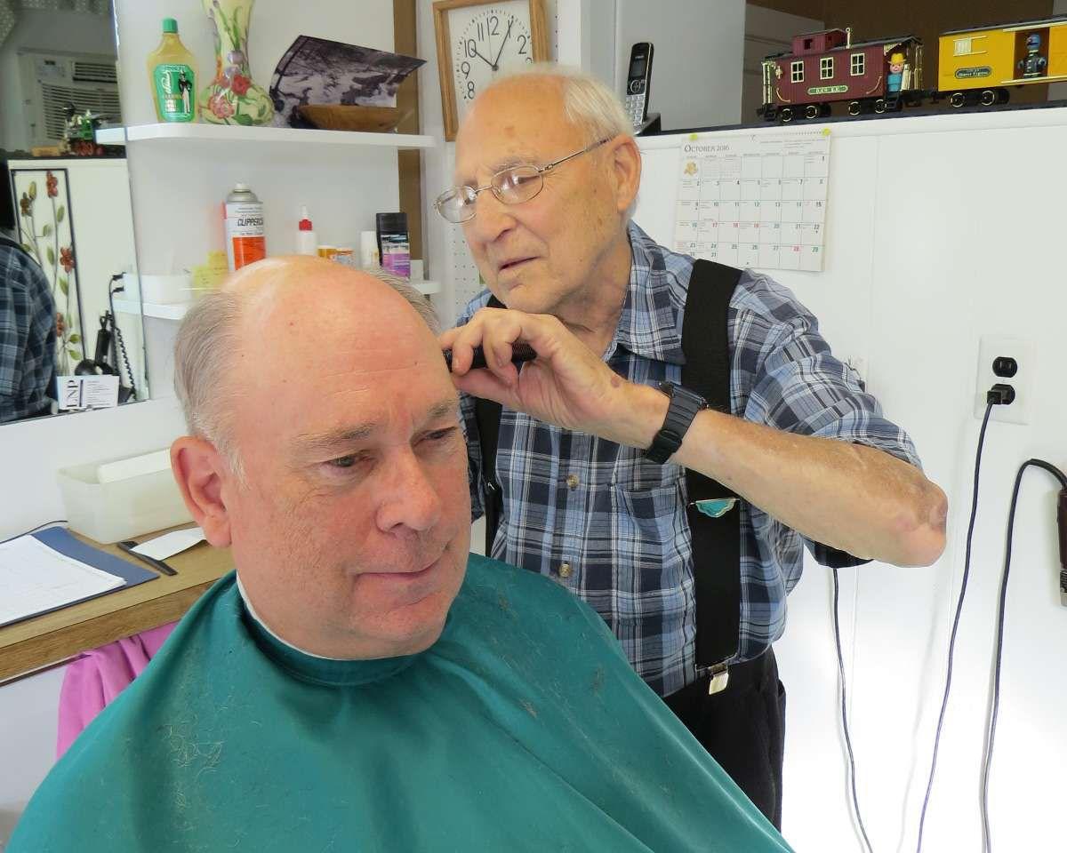 After 44 Years And With A Disappearing Client List Lancaster Barber Clips Away Local News Lancasteronline Com