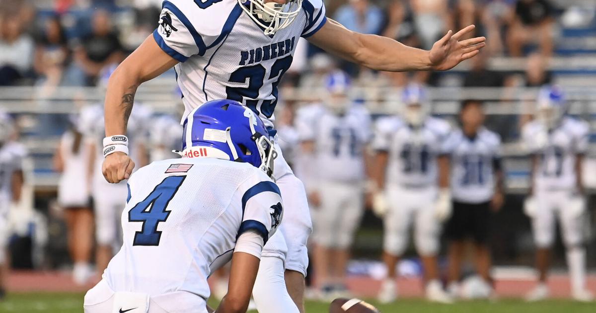 Lampeter-Strasburg finds its groove, soars past Northern Lebanon for L-L League football Section 4 win
