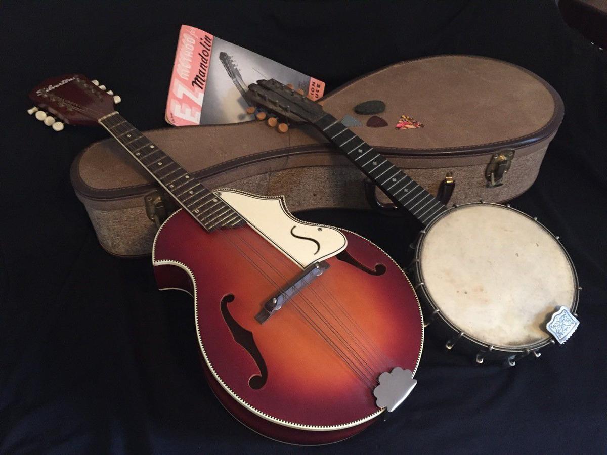 Mandolinplaying father chose having a family over going on the road