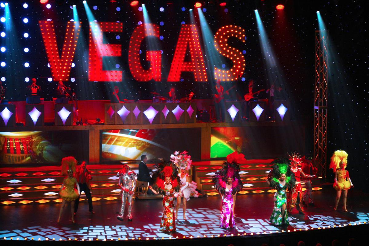 Review 'Vegas Legends' at American Music Theatre has plenty of magic