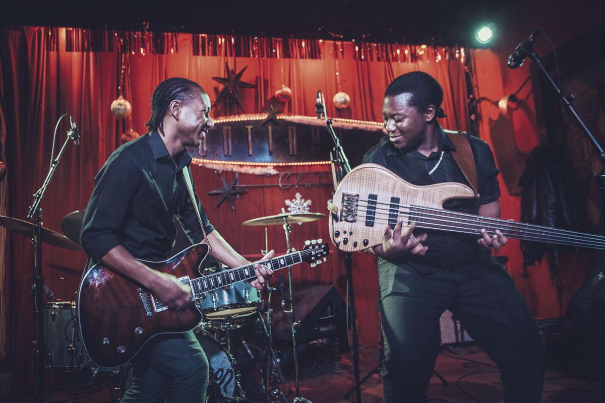 Young blues duo the Peterson Brothers just want to spread happiness Entertainment