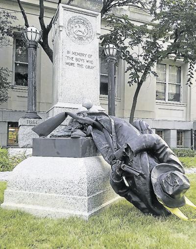 Pastors Group Says Civil War Era Statues Should Stay But Others Confederate Monument Protest North Carolina