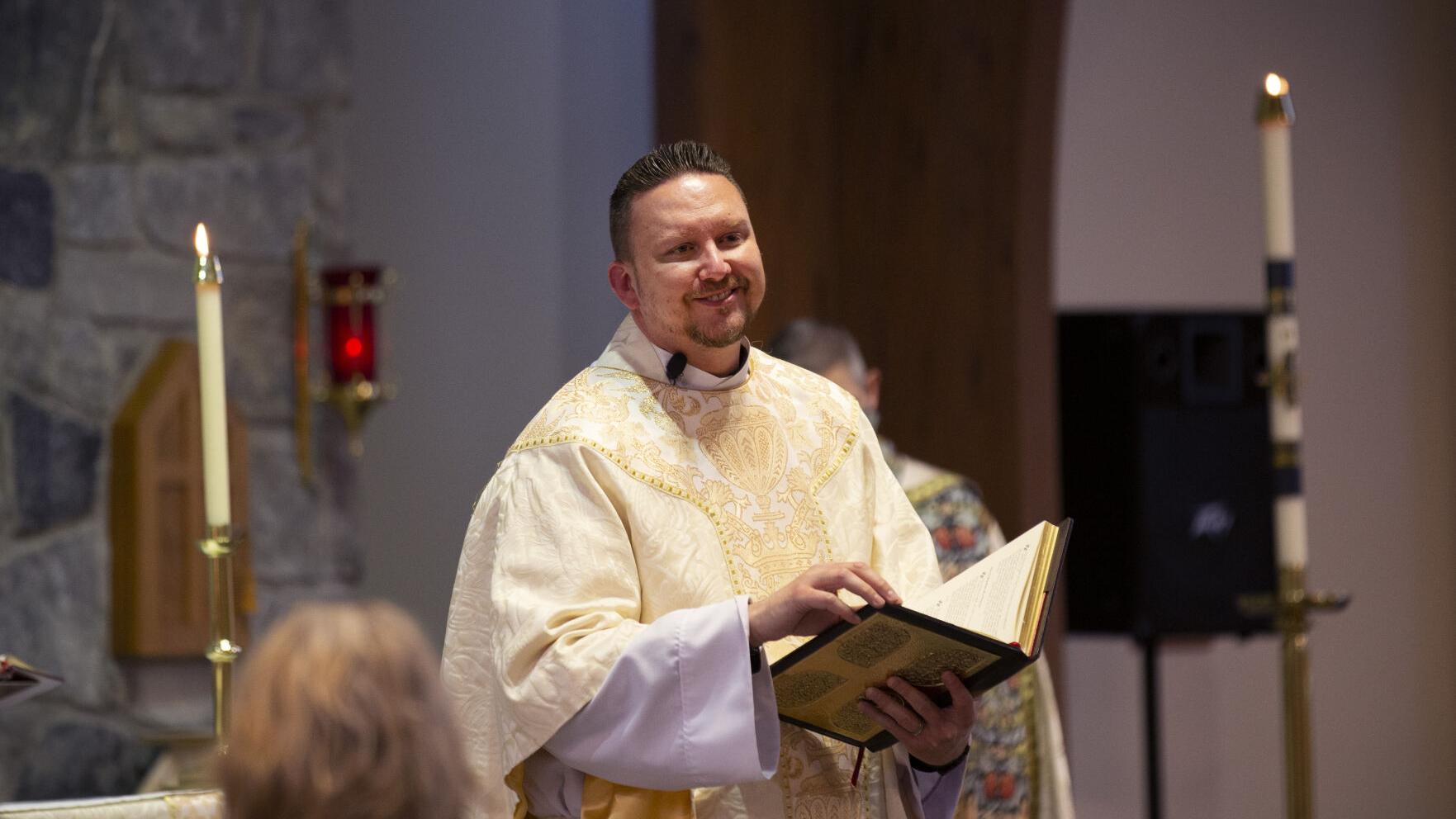The Rev. Richard Bauer installed as new rector at St. Edwards - Vimarsana News