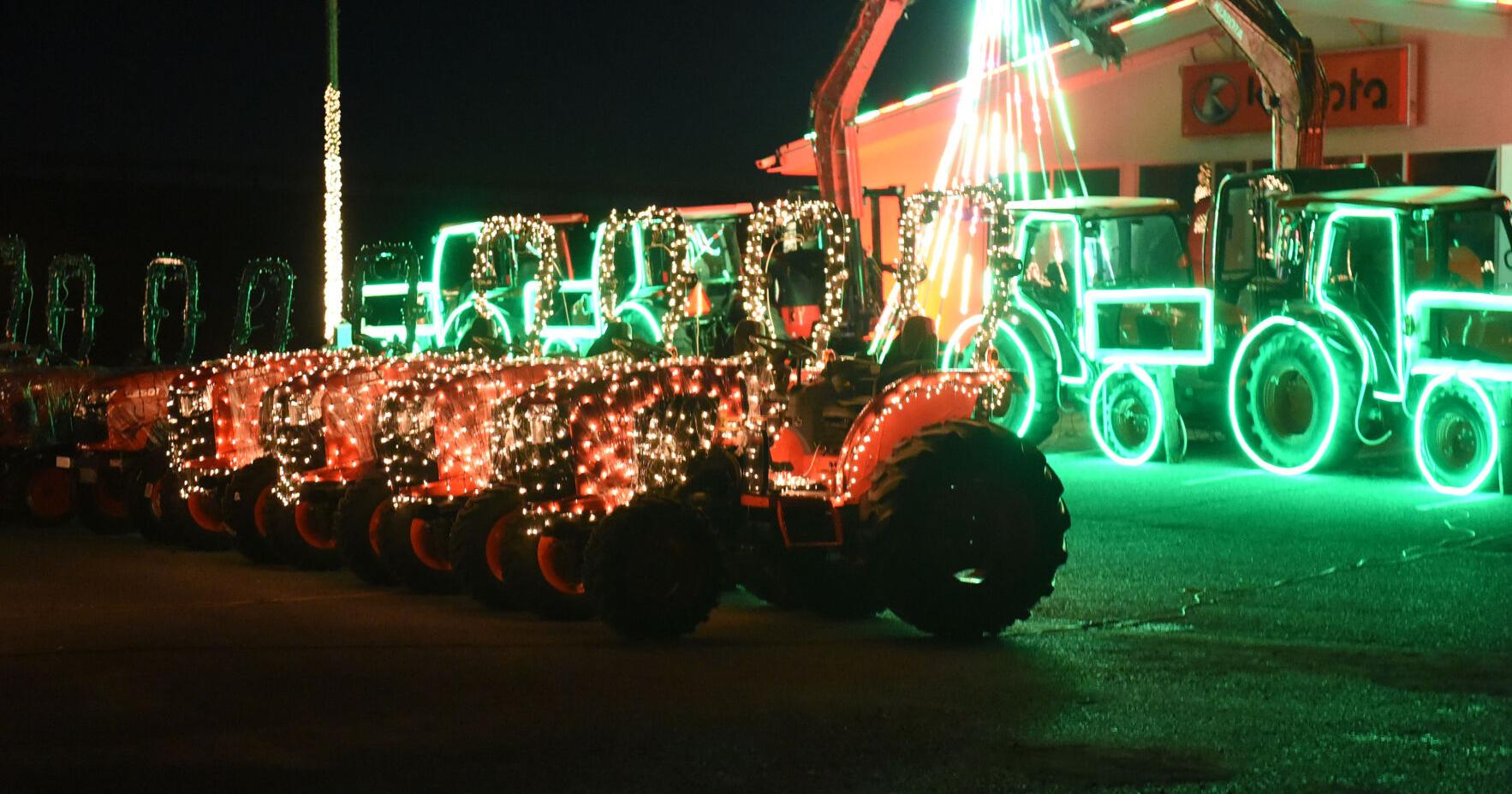 'Bigger and better': Messick's continues its holiday lights show in new Mount Joy location
