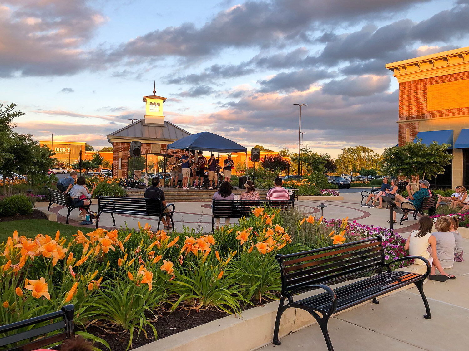 Shoppes at Belmont Summer Music Series is Back! - Vimarsana News