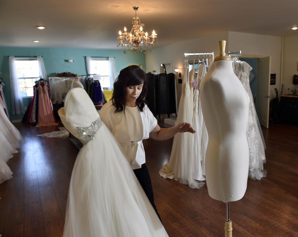 Navy Veteran Offers Free Bridal Dresses To Fellow Vets From Her