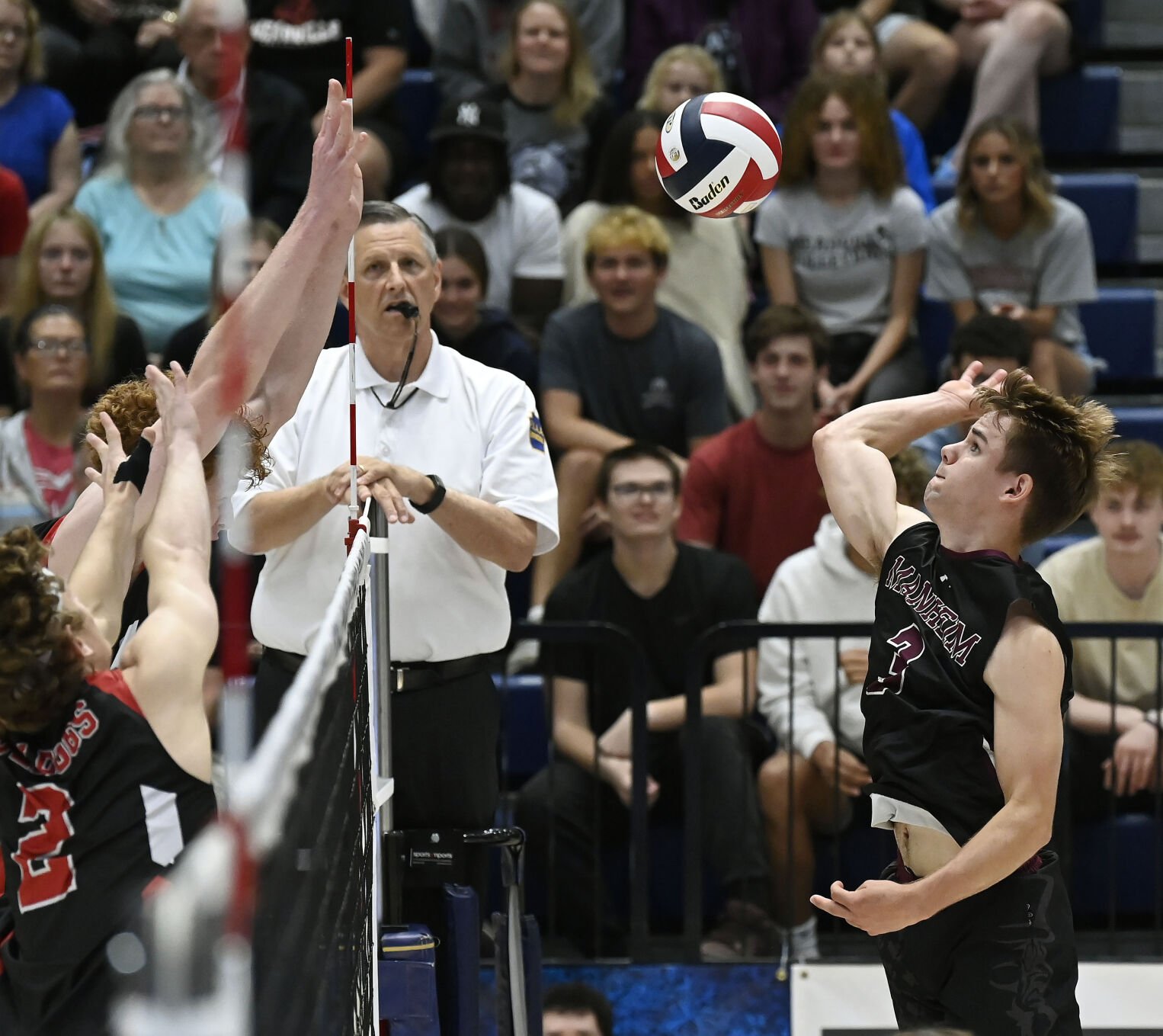 Manheim Central vs. Meadville - PIAA class 2A boys volleyball championship