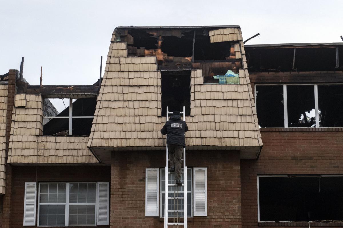 Lancaster Township Apartment Building Again Burning After Fire That Displaced Dozens Video Local News Lancasteronline Com