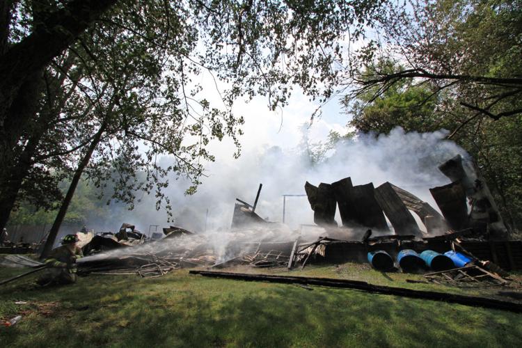 Video: Fire destroys barn in southern Lancaster County | Local News ...