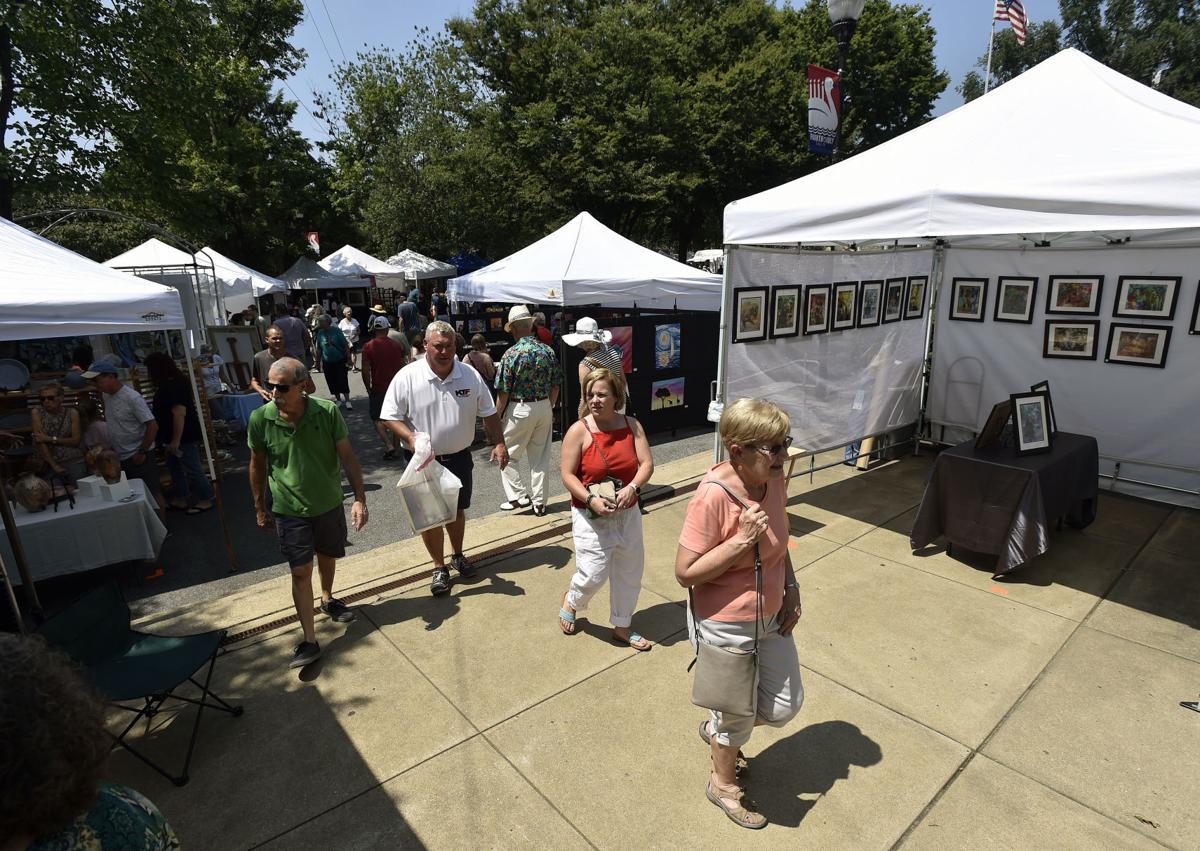 Lititz Outdoor Fine Art Show brought creativity to Lititz Springs Park