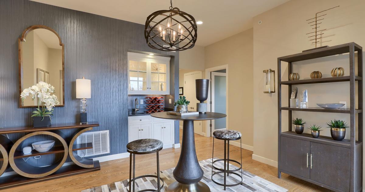 Mixing metals adds sparkle, dimension to home decor | Home & Garden Mixing metals adds sparkle, dimension to home decor | Home & Garden