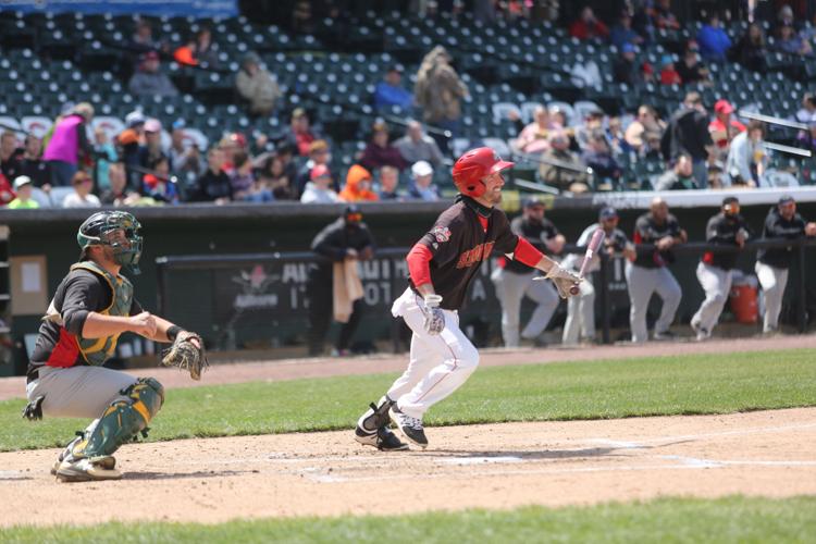 Barnstormers get dandy allaround effort in victory following Fan Fest