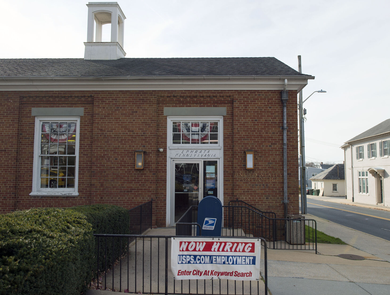 Ephrata post office shortens hours amid USPS staffing shortage