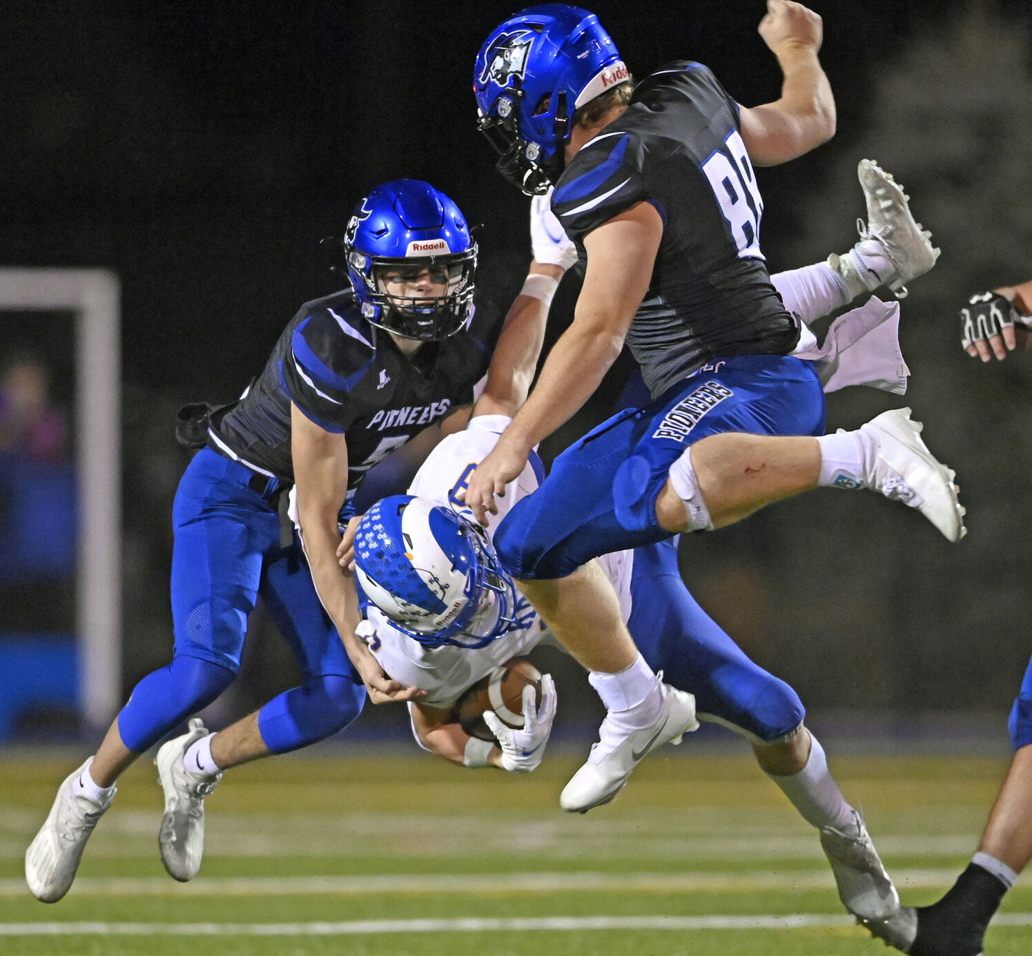 Lampeter-Strasburg Vs. Kennard-Dale - District 3 Class 4A Football ...