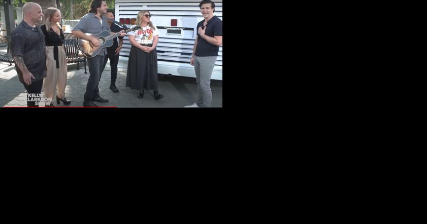 One of Fulton Theatre's 'Jersey Boys' appears on 'Kelly Clarkson Show' — along with a TikTok bit of the Fulton itself [video] - Vimarsana News