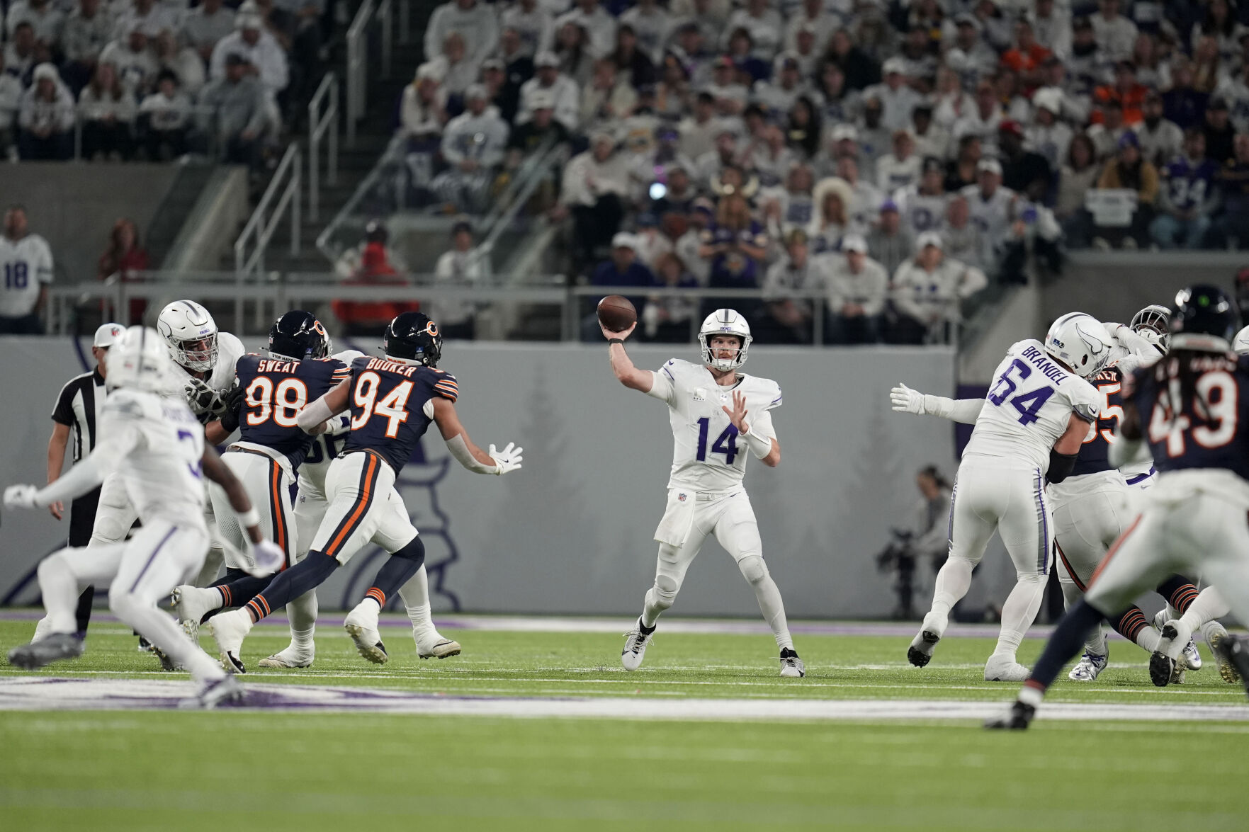 Vikings Beat Bears 30-12, Tie For NFC North Lead | NFL ...