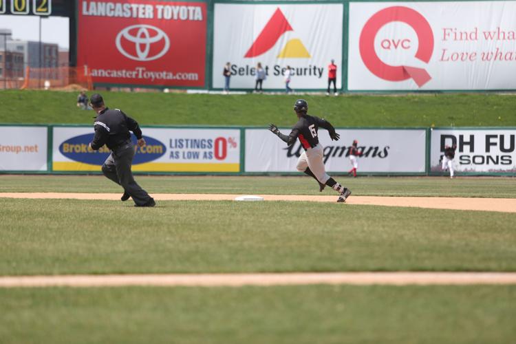 Barnstormers get dandy allaround effort in victory following Fan Fest