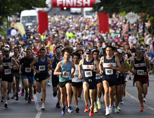 Scenes from the 47th Red Rose Run through Lancaster City [photos