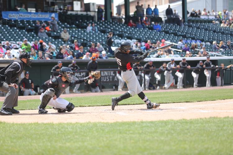 Barnstormers get dandy allaround effort in victory following Fan Fest