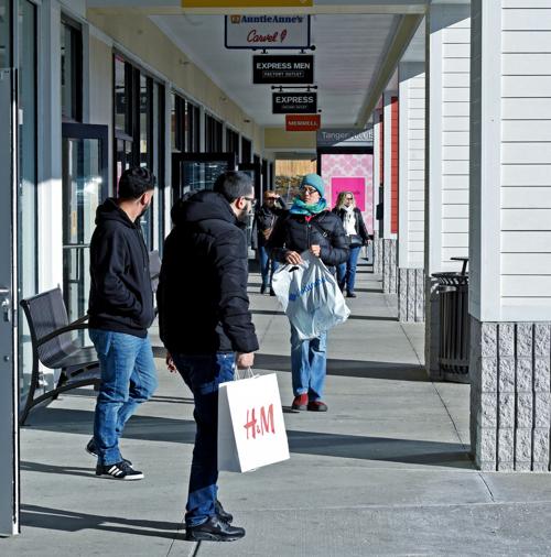 Here Are The Stores That Have Opened And Closed At The Shops