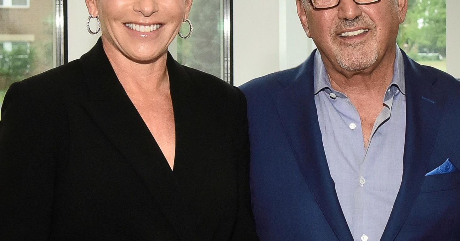 Sam and Dena Lombardo donate $5 million to Franklin & Marshall College for new welcome center - Vimarsana News