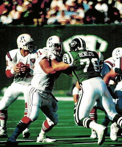 Former NFL lineman, Warwick assistant football coach talks about his ...