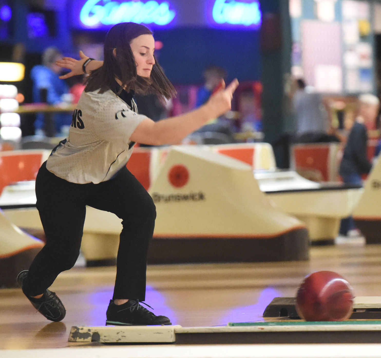 girls bowling