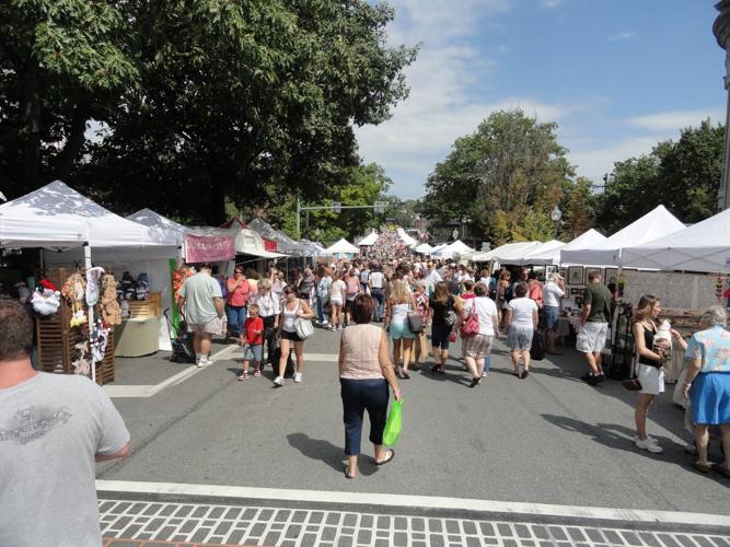 Art, crafts, food and cool cars fill the streets of Ephrata on Saturday