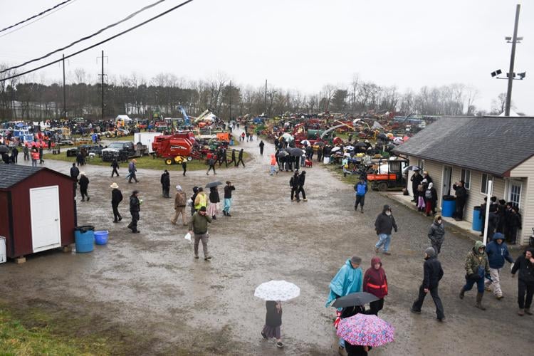 2024 Gordonville mud sale [photos] | | lancasteronline.com