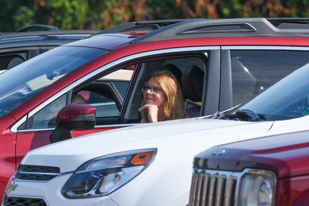072620-CELC Drive In Church-12.jpg