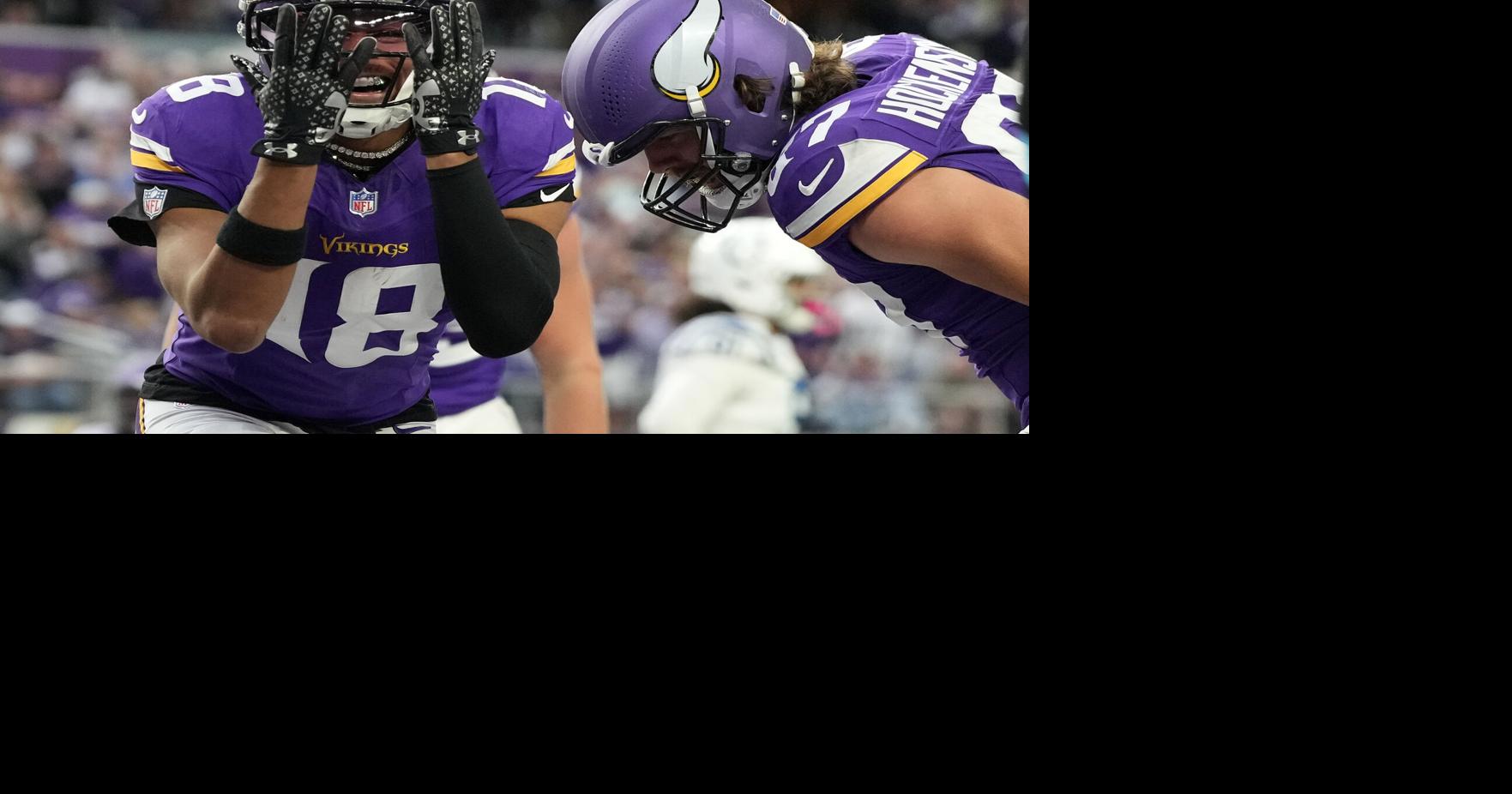 Turnaround by the Vikings and collapse by the Chargers make for a first in the NFL The Minnesota Vikings and Los Angeles Chargers are the surprising last teams standing with a zero in either the win or loss column By JOSH DUBOW - AP Pro Football Writer Oct 28, 2026