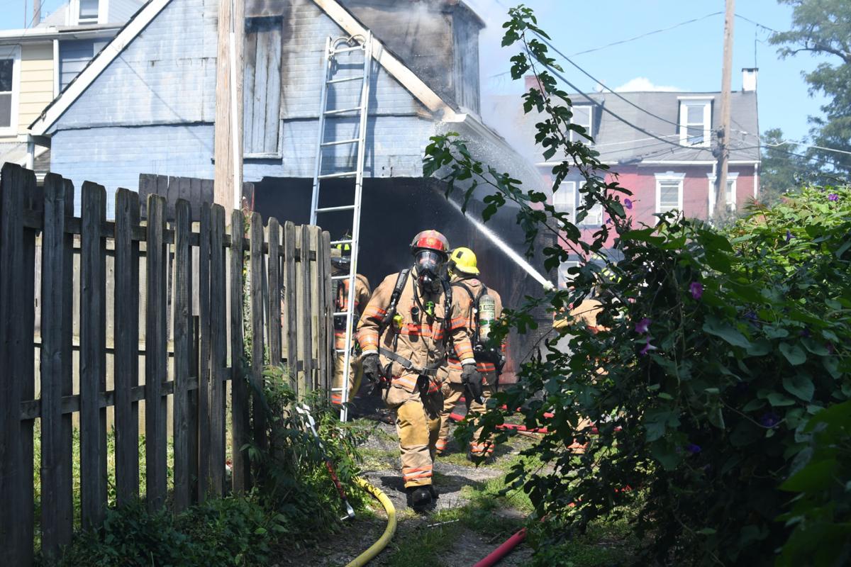 Lancaster city firefighters quickly knock down Sunday afternoon shed