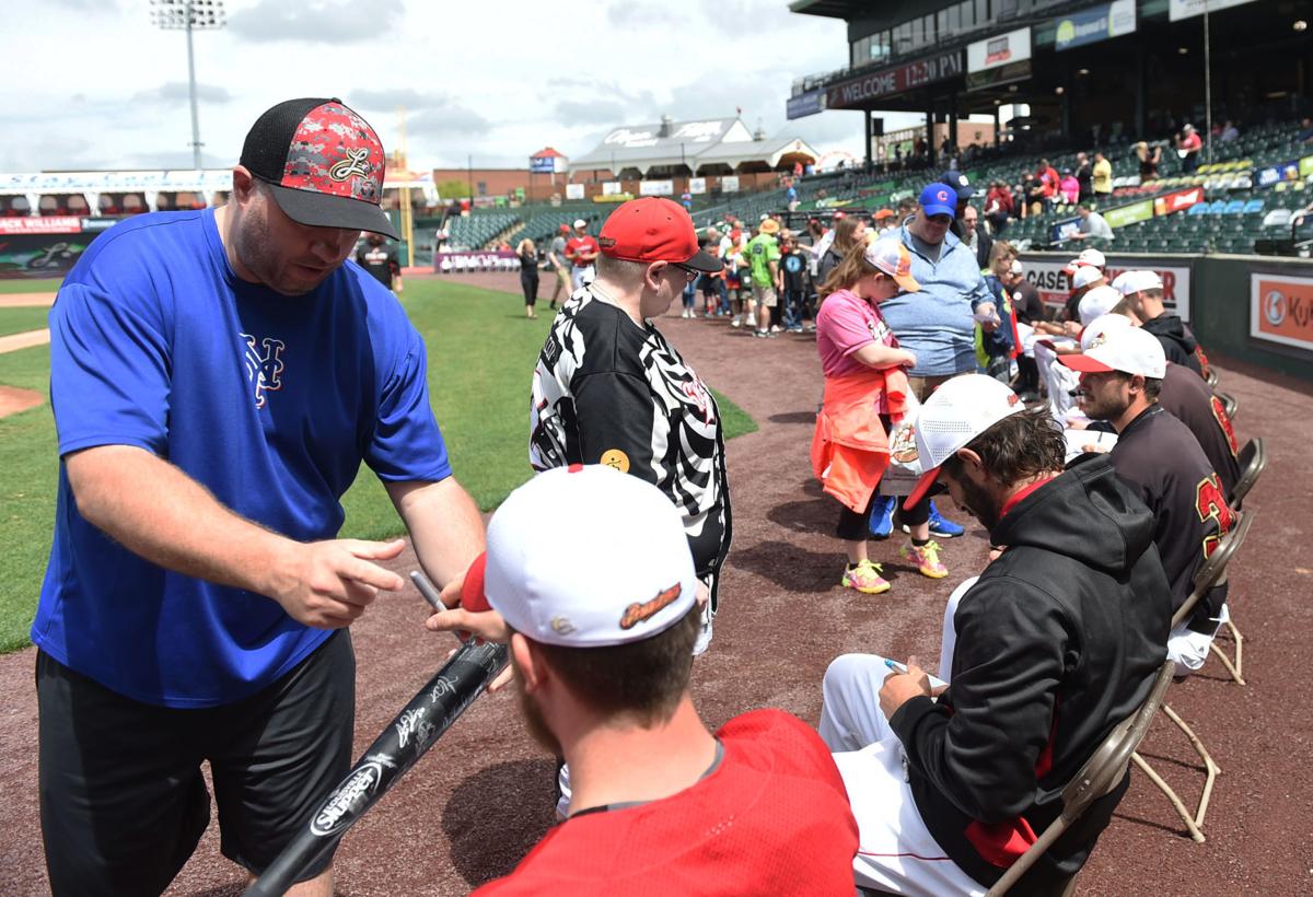 Barnstormers celebrate Fan Fest Saturday, take on Black Sox [photos