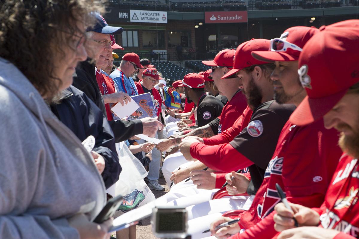 Barnstormers' fan fest gets folks into the mood for baseball Local