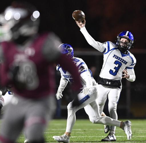 Manheim Central vs. LampeterStrasburg District 3 Class 4A football