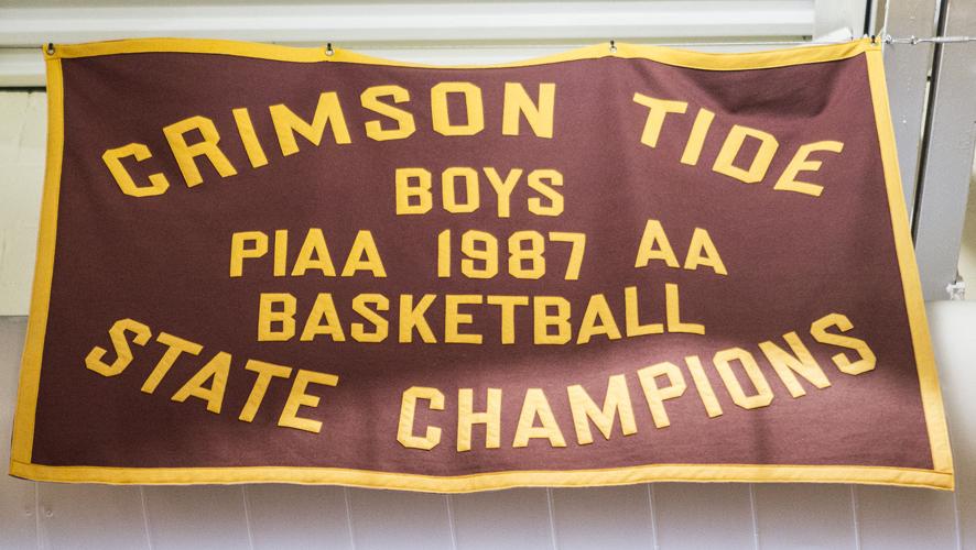 It's the community': Columbia High celebrates a century of boys basketball  history, Local News