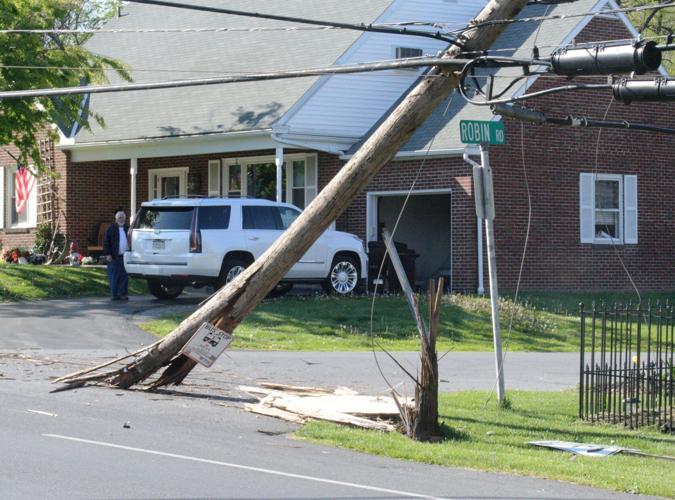 Truck strikes utility pole, knocks out power in East Hempfield Township ...
