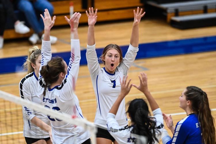 Wilson vs. Elizabethtown District 3 Class 4A girls volleyball