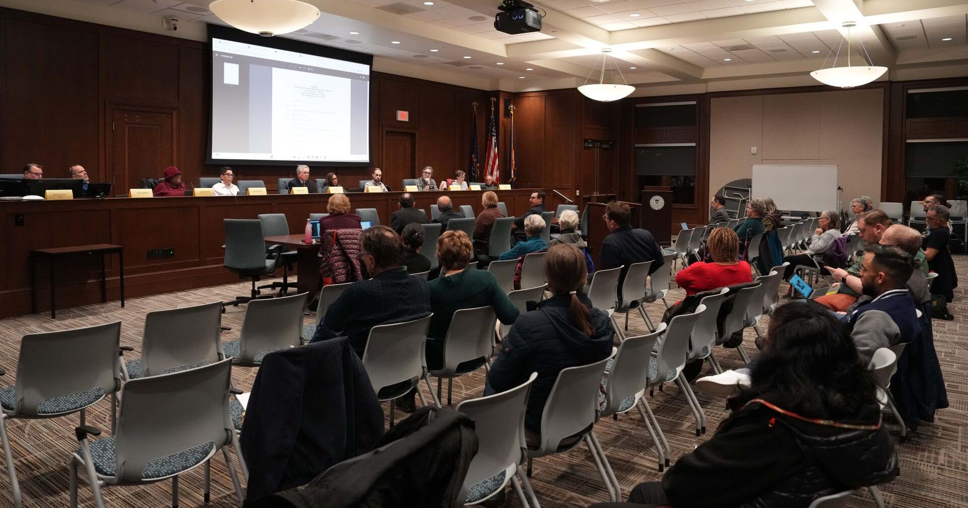 Some Lancaster home rule commissioners show interest in adding more City Council members - Vimarsana News