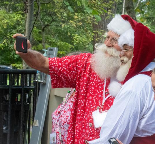 Santas