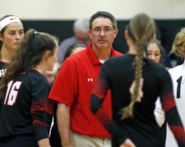 Elizabethtown girls volleyball team goes on road to earn victory at