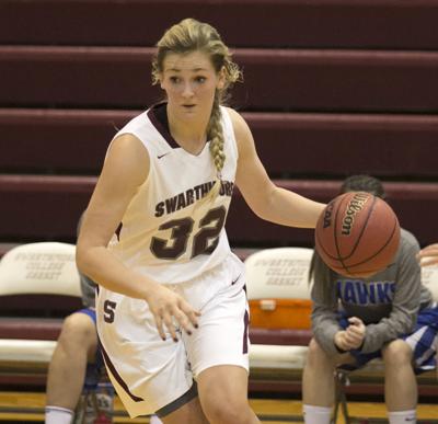 Larsen Makes Her Mark On Swarthmore Women S Basketball Program
